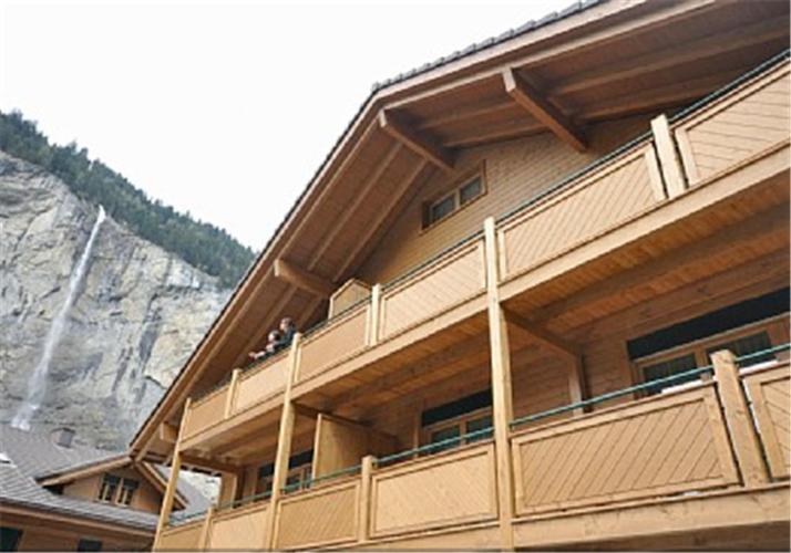 Apartamento Charming Penthouse Lauterbrunnen Exterior foto